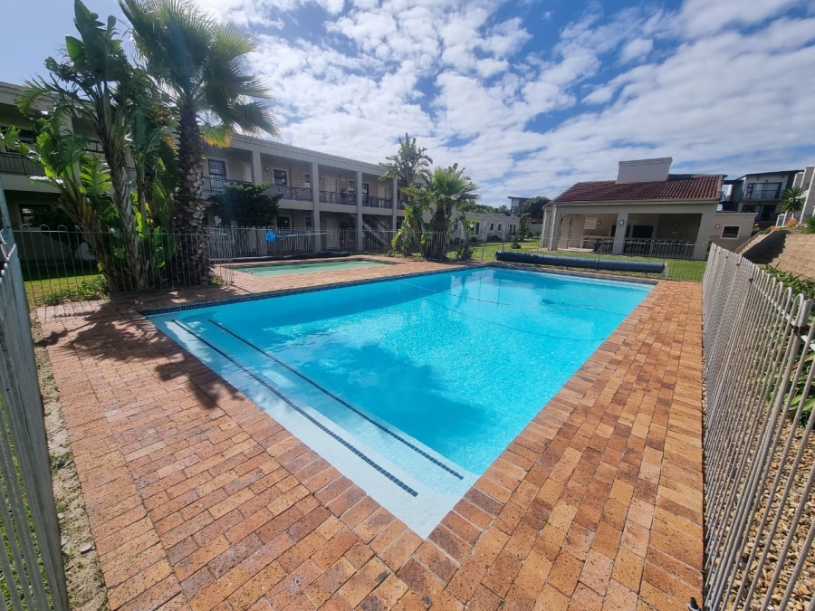 1 Bedroom Property for Sale in Royal Ascot Western Cape